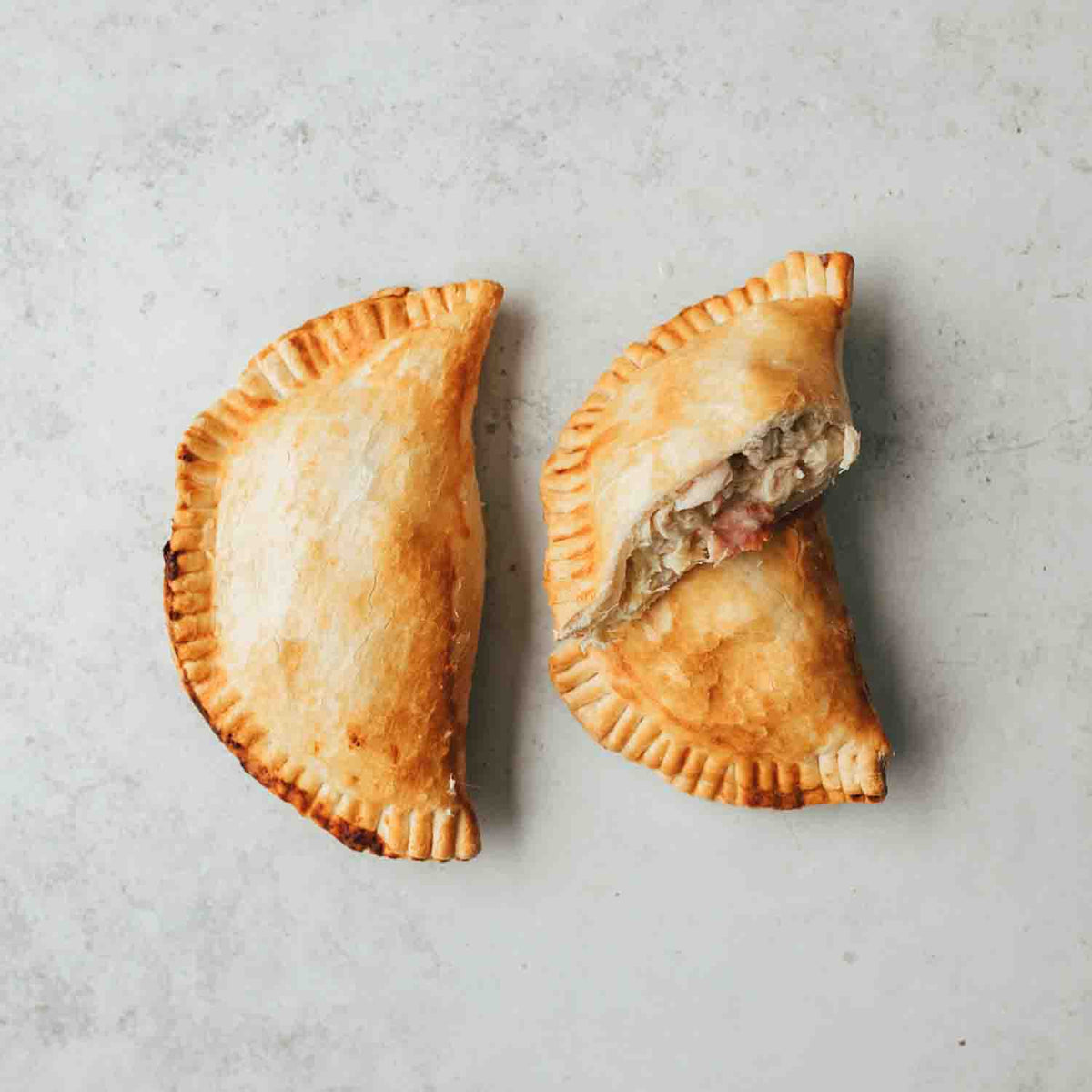 Chicken, Leek and Ham filled Pasty (Individual) – Worzals